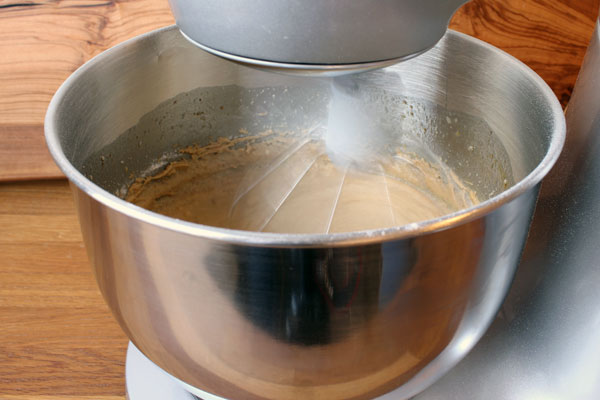 Teig rühren Teig rühren